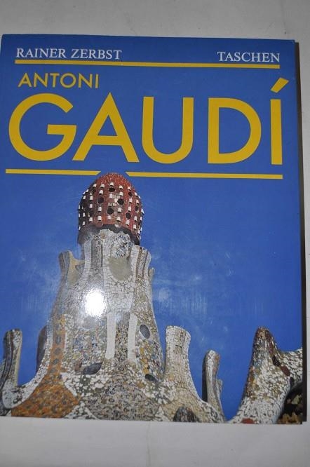 GAUDI | 9783822802168 | TASCHEN, BENEDIKT